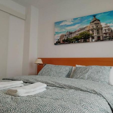 Apartament Aeropuerto Ifema Wanda Cr Madryt Zewnętrze zdjęcie